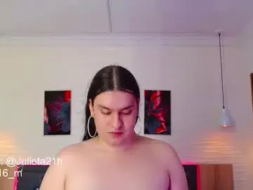 Chaturbate Live Sex Cam of julieta_colleman