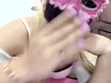 Chaturbate Live Porn of karlakush101