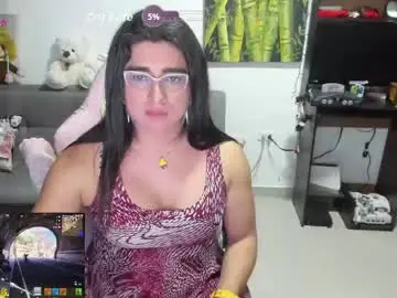 Chaturbate Live Porn of khalifa_gold