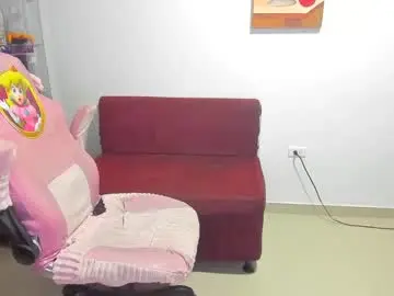 khalifa_gold from chaturbate