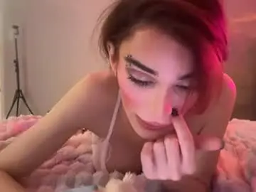 Chaturbate Adult Video Chat of luvearis
