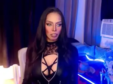 Chaturbate Best live sex cam show of mikeyalawi03