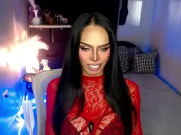 Chaturbate Best live sex cam show of mikeyalawi03