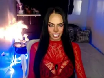 Chaturbate Best live sex cam show of mikeyalawi03