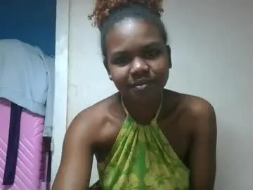 Chaturbate Live Sex Cam of sasantella
