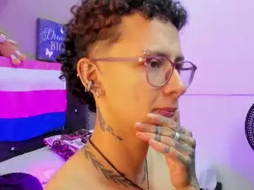Chaturbate Live Sex of evan_smitt1