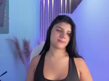 Chaturbate Free Live Porn of paulinabelle