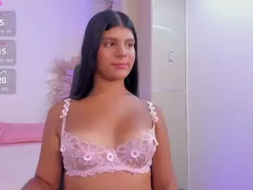 Chaturbate Adult Webcams of paulinabelle