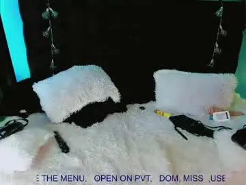 Chaturbate Live Sex of alicebby_bigcock19