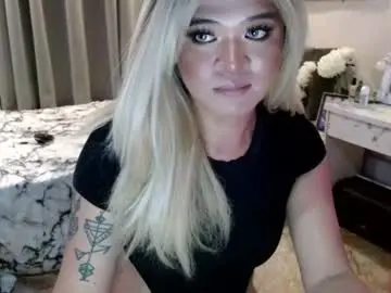Chaturbate Live Sex Cam of katykiat