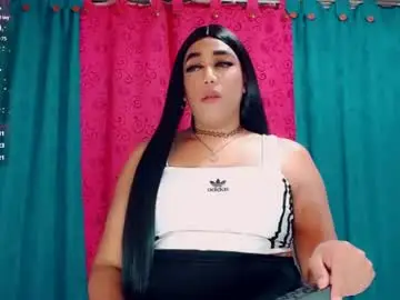 Chaturbate Free Live Porn of sexy_brunette2590