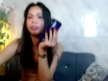 Chaturbate Live Sex of elenapierce69