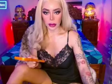 Chaturbate Live Sex Cam of selina_diorxxx