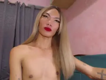 Chaturbate Live Porn of seductivehugecock69