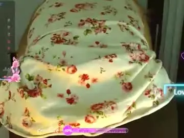 Chaturbate Nude Webcam of ur_sassygirl