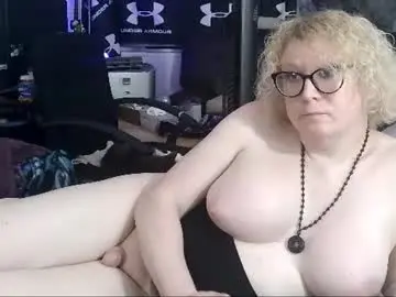 Chaturbate Free Porn Cam of serendipitysonder