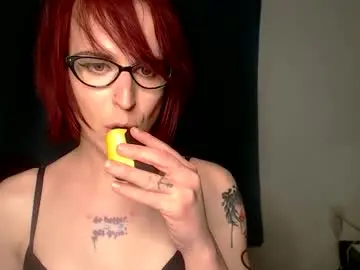 Chaturbate Live Sex Cam of ryff_burnz