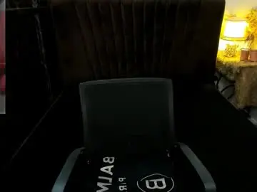 sluthotcummer69x from chaturbate