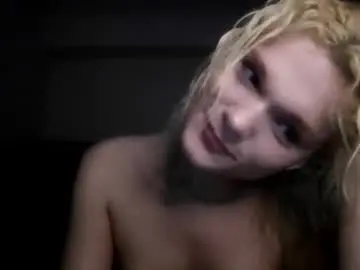 Chaturbate Free Porn Cam of annamarrie777