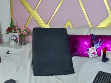 Chaturbate Watch Live Sex Cams of shellbydior