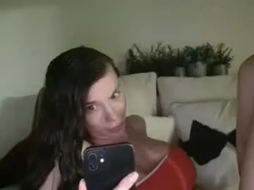 bigdicktrannynicole from chaturbate