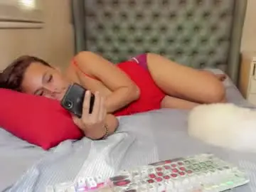 Chaturbate Adult Webcam of girl_in_ur_dreams