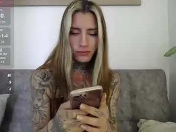 Chaturbate Live Sex Cam of luciiana_lol