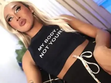 Chaturbate Sex Cam of tiara_perezx