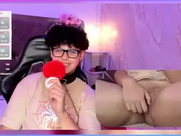 Chaturbate Live Sex Cam of luke_bear