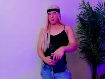 Chaturbate Nude Webcam of melinalarsso