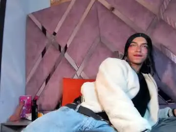 Chaturbate Adult Video Chat of meghanqueen__