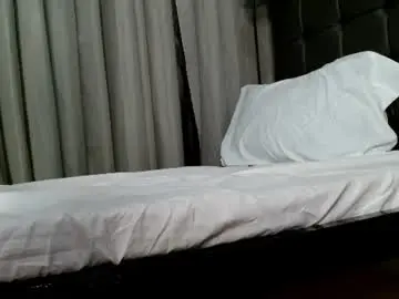 Chaturbate Free Live Porn of elise_fucks