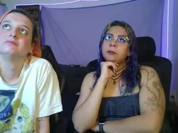 Chaturbate Best live sex cam show of evelan123