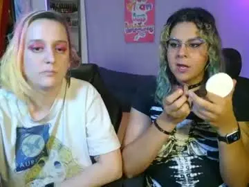 Chaturbate Watch Live Sex Cams of evelan123