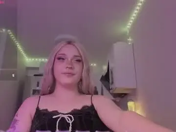 Chaturbate Sex Cam of alena_dubai