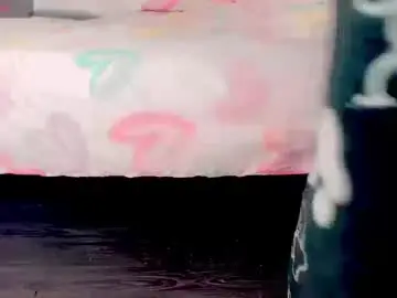 Chaturbate Live Sex Cam of riannagarcia_