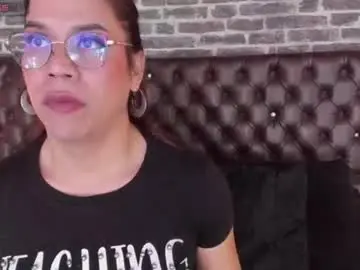 Chaturbate Live Porn of valenjoy