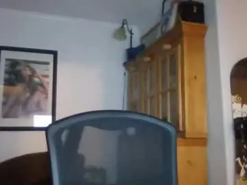 Chaturbate Live Sex Cam of dazey_summers_51