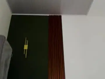 Chaturbate Live Sex Cam of jeanys_sneider