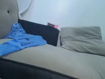 Chaturbate Live Porn of mitchycola_bigcock