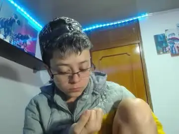 Chaturbate Live Sex Cam of sebastian_posse