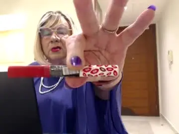 Chaturbate Adult Video Chat of suzannebanci
