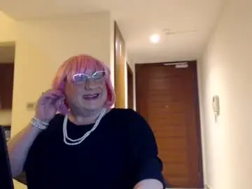 Chaturbate Adult Video Chat of suzannebanci