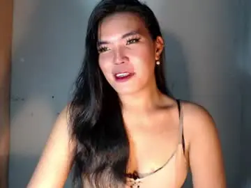 Chaturbate Live Sex Cam of ur_krissyxxx