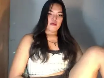 ur_krissyxxx from chaturbate