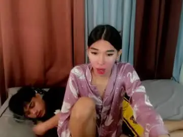 Chaturbate Sex Cam of hotasiants_calista