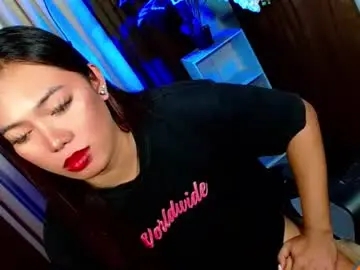 Chaturbate Adult Video Chat of olivia_the_temptress27