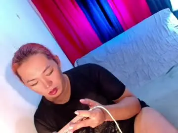 Chaturbate Adult Video Chat of olivia_the_temptress27