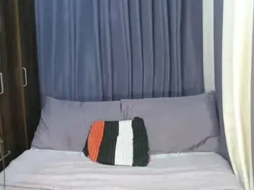 Chaturbate Sex Cam of emere_kai_24xxx