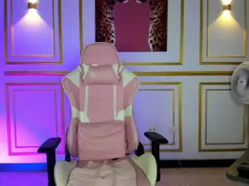 Chaturbate Live Sex Cam of shadi_kin